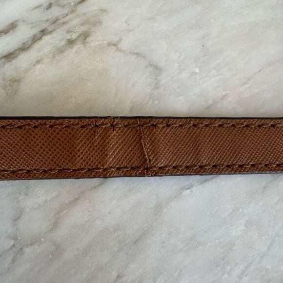 Michael Kors Kempton Chili Microfiber MD Pocket Crossbody bag - Picture 10 of 15